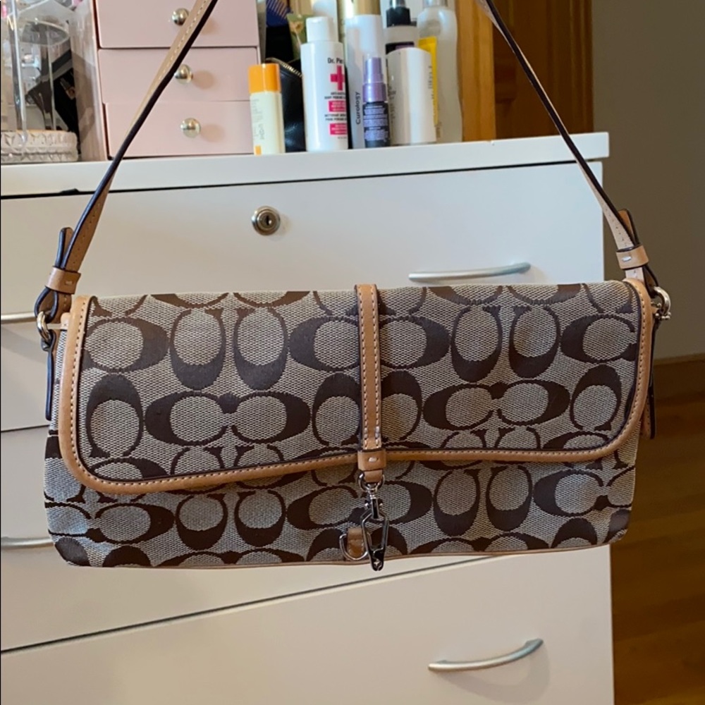 Hand bag